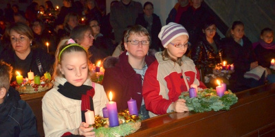 NID-5167_adventi_koszoruk115.JPG