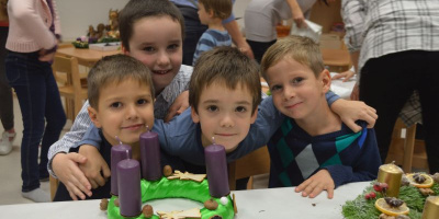 NID-6906_adventi_koszorukotes_2015030.jpg