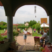 NID-825_csaladinap00001.jpg