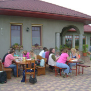 NID-825_csaladinap00025.jpg