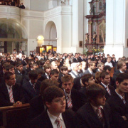 NID-831_gimn_TeDeum00012.jpg
