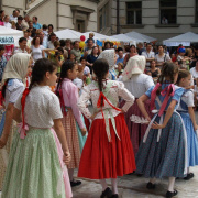 NID-788_Kerti_Parti00105.jpg
