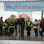 NID-1015_demonstracio00060.jpg