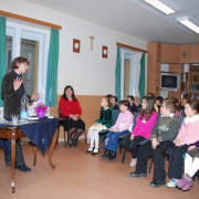 NID-1389_iro_olvaso00060.jpg