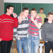 NID-1431_Piar_Party00143.jpg