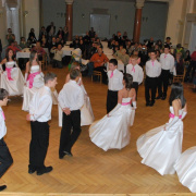 NID-2221_tancbemutato00025.JPG
