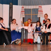 iskolai_karacsony00185.JPG