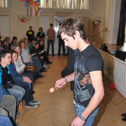 NID-2367_farsang 200.JPG
