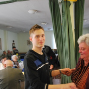 NID-2411_idosklub143102.JPG