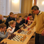 NID-2435_sakk 142.JPG