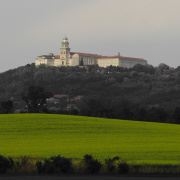 NID-2500_pannonhalma_tavoli.jpg