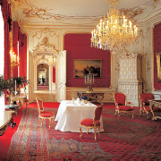 NID-2500_schonbrunn.jpg