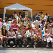NID-2516_Kerti_unnepseg 200.JPG