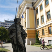 NID-2776_szobor_leemeles0152.JPG