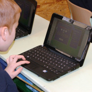 NID-3113_NID-3113_tanuloi_laptop6.JPG