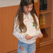 NID-3222_iro_olvaso050.JPG