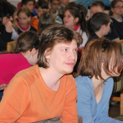 NID-3358_iro_olvaso 014.JPG