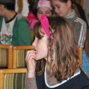 NID-3358_iro_olvaso 025.JPG
