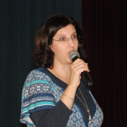NID-3358_iro_olvaso 050.JPG