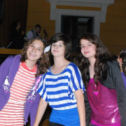 NID-3467_kerti_parti 005.JPG