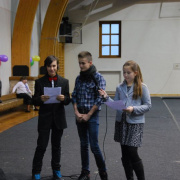 NID-4303_farsang040.jpg