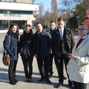 NID-5165_erseki_ifjusagi_mise009.JPG