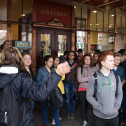 NID-5388_20140425_2017B_Budapest-maskepp_11.jpg