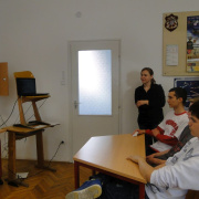 NID-5482_videoconf009.jpg