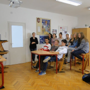 NID-5482_videoconf011.jpg
