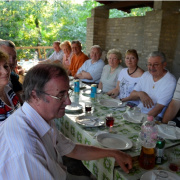 NID-5490_Urihegy_piknik042.JPG