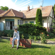 NID-5563_romai_zarandoklat01.jpg