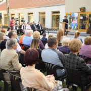 NID-5630_ovodaavato069.JPG