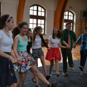 NID-6371_retroparty09.jpg