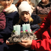 NID-6712_advent22.jpg