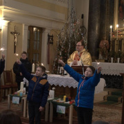 NID-6908_gyertyaszentelo2016_020.jpg