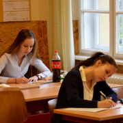 NID-6982_erettsegi13.JPG
