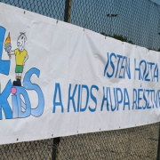 NID-6999_KIDS03.JPG