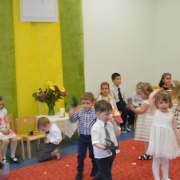 NID-7037_Anyak_napja_2016_majus_1._csoport0035.jpg