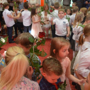 NID-7038_Anyak_napja_2016_majus_2._csoport0042.jpg