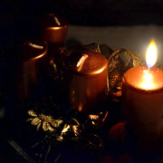 NID-7352_advent19.JPG