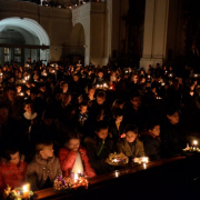 NID-7352_advent36.JPG