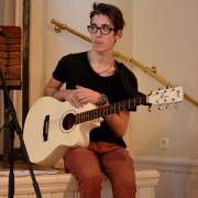 NID-7452_farsang02.JPG