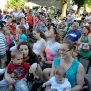 NID-7628_kerti_party157.JPG