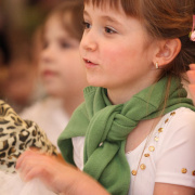 NID-713_2009_02_24_farsang_4.jpg
