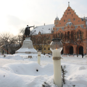Gyertyak_a_foteren.jpg