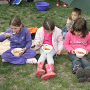 1_a_csaladinap_csalanosi_erdo_2012_04_21_045.jpg